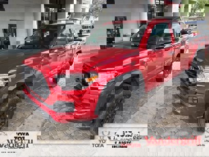 Used 2022 Toyota Tacoma SR