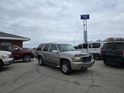 Used 2000 Cadillac Escalade 4WD