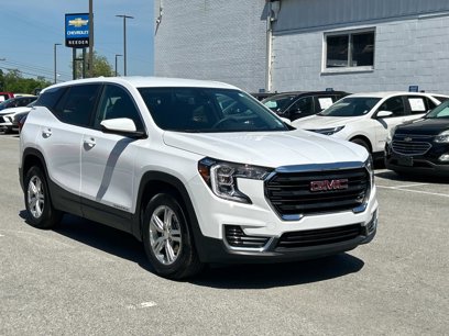 Used 2024 GMC Terrain SLE