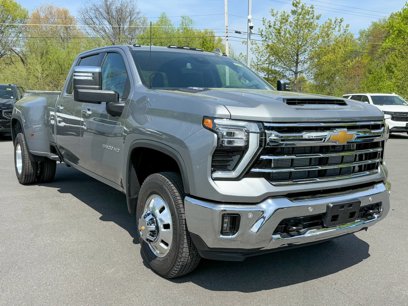 New 2025 Chevrolet Silverado 3500 LTZ w/ LTZ Plus Package