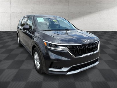 Used 2023 Kia Carnival LX