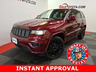 Used 2017 Jeep Grand Cherokee Altitude