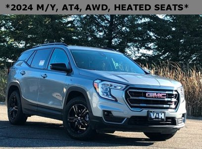 Used 2024 GMC Terrain AT4