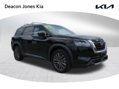 Used 2023 Nissan Pathfinder SL