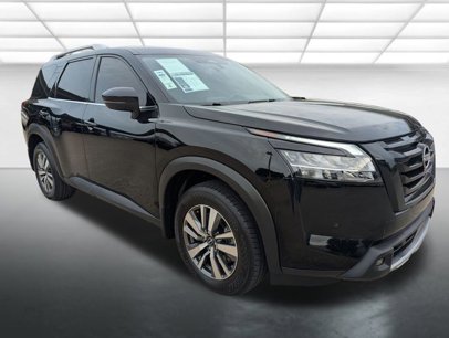 Used 2024 Nissan Pathfinder SL w/ Lighting Package (N92)