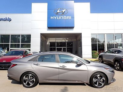 Certified 2022 Hyundai Elantra Limited