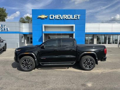 Used 2025 GMC Canyon AT4 w/ Technology Plus Package