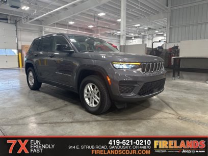 Used 2023 Jeep Grand Cherokee Laredo