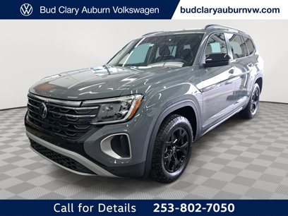 New 2025 Volkswagen Atlas Peak Edition SE