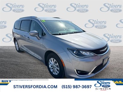 Used 2018 Chrysler Pacifica Touring-L