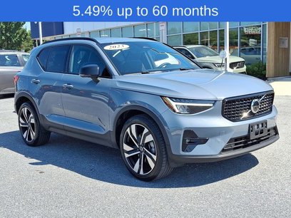 Used 2023 Volvo XC40 B5 Plus w/ Climate Package