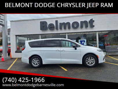 Used 2024 Chrysler Pacifica Touring-L