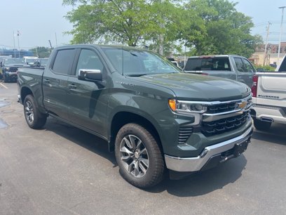 New 2025 Chevrolet Silverado 1500 LT