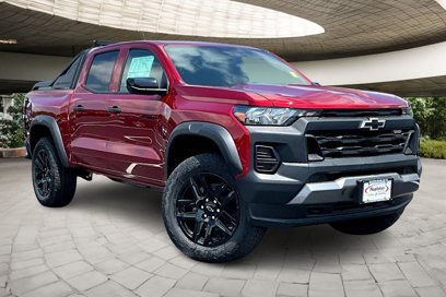 New 2025 Chevrolet Colorado Trail Boss w/ Midnight Edition