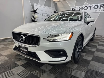 Used 2021 Volvo S60 T5 Momentum w/ Premium Package
