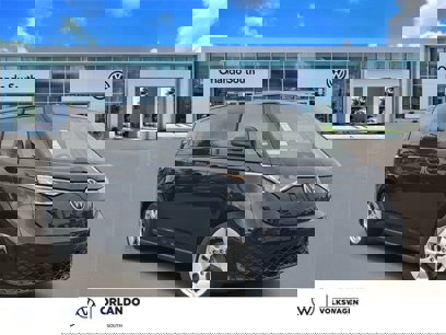 New 2025 Volkswagen ID. Buzz Pro S