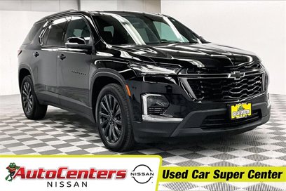 Used 2023 Chevrolet Traverse RS w/ LPO, Floor Liner Package