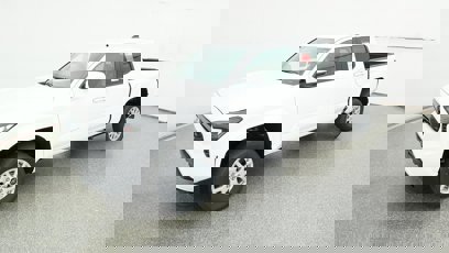New 2025 Toyota Tacoma SR5