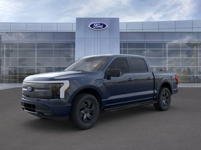 New 2025 Ford F150 Lightning XLT w/ Max Trailer Tow Package