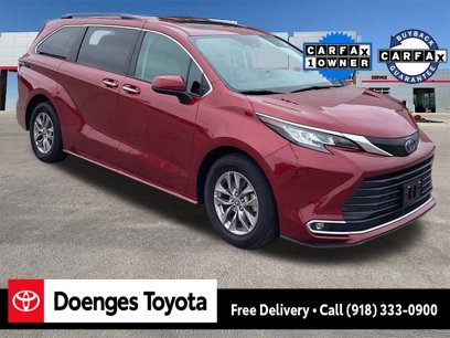 Used 2023 Toyota Sienna XLE