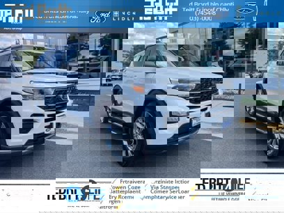 Certified 2022 Ford Explorer XLT w/ Equipment Group 202A