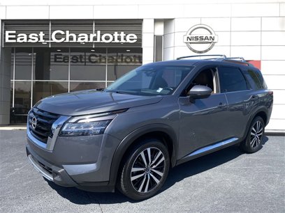 Used 2023 Nissan Pathfinder Platinum w/ Cargo Package