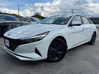 Used 2023 Hyundai Elantra SEL