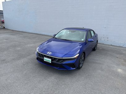 New 2025 Hyundai Elantra Limited
