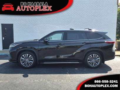 Used 2022 Toyota Highlander Platinum