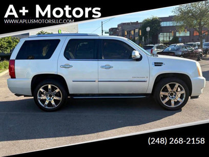 Used 2007 Cadillac Escalade AWD w/ Information Package