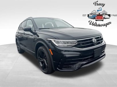 New 2024 Volkswagen Tiguan SE R-Line