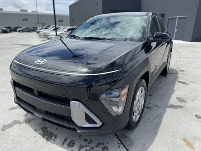 New 2025 Hyundai Kona SE
