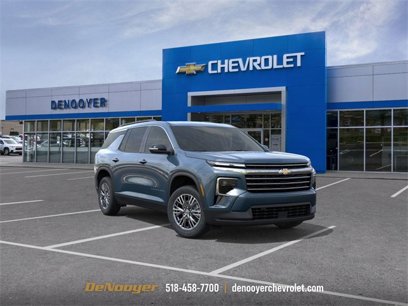 New 2025 Chevrolet Traverse LT w/ Driver Confidence Package