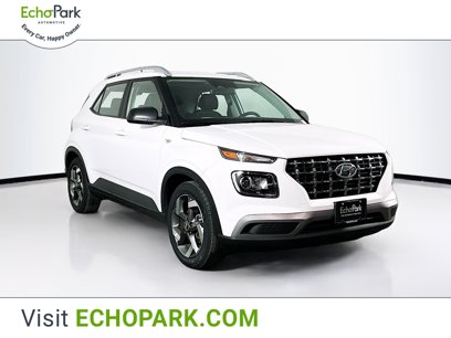Used 2023 Hyundai Venue SEL w/ Cargo Package