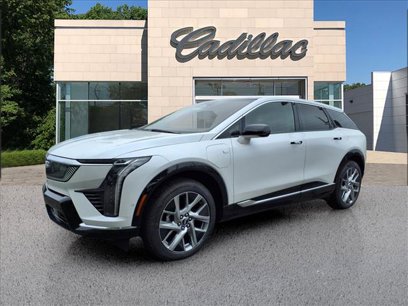 New 2025 Cadillac Optiq Luxury 1