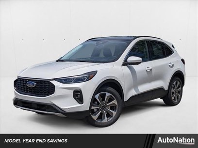 New 2024 Ford Escape Platinum w/ Premium Technology Package