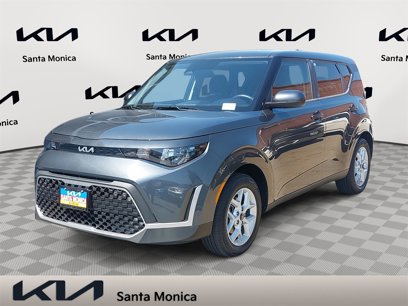 Used 2023 Kia Soul LX w/ Option Group 015