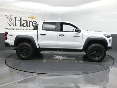New 2026 Chevrolet Colorado ZR2 w/ ZR2 Bison Edition