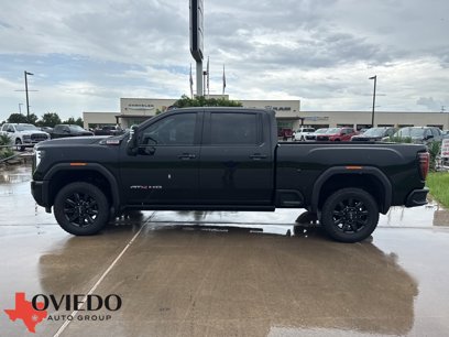 Used 2025 GMC Sierra 2500 AT4 w/ AT4 Premium Plus Package