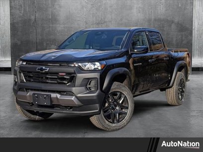 New 2025 Chevrolet Colorado Trail Boss w/ Midnight Edition