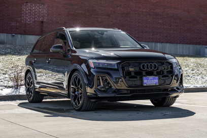 Used 2025 Audi SQ7 Premium Plus w/ Executive Package