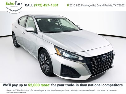 Used 2023 Nissan Altima 2.5 SV