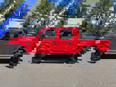 Used 2020 Jeep Gladiator Overland w/ LED Lighting Group