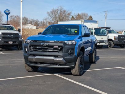 New 2025 Chevrolet Colorado Trail Boss w/ Midnight Edition