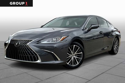 Used 2023 Lexus ES 300h w/ Premium Package