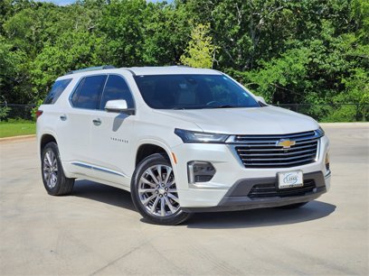 Used 2022 Chevrolet Traverse Premier