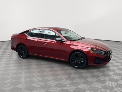 Used 2023 Nissan Altima 2.5 SR w/ SR Premium Package