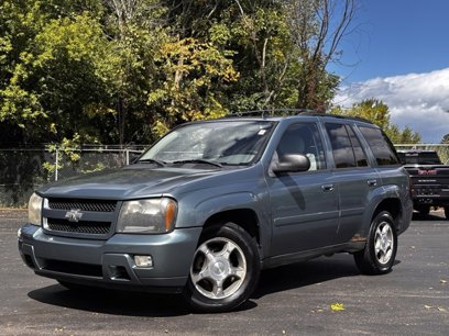 Used 2009 Chevrolet TrailBlazer LT w/ Sun And Sound Package