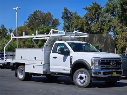 New 2024 Ford F450 XL w/ XL Chrome Package
