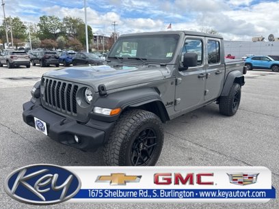 Used 2022 Jeep Gladiator Sport